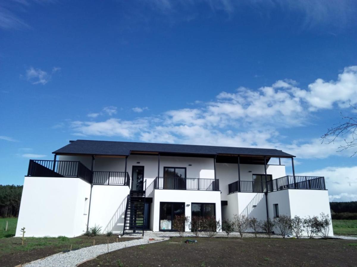 Anam Cara House Hostel Serantes  Bagian luar foto