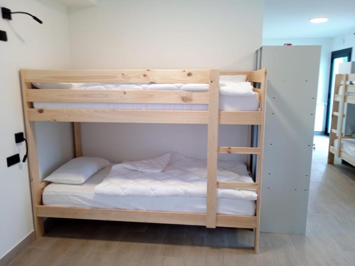 Anam Cara House Hostel Serantes  Bagian luar foto