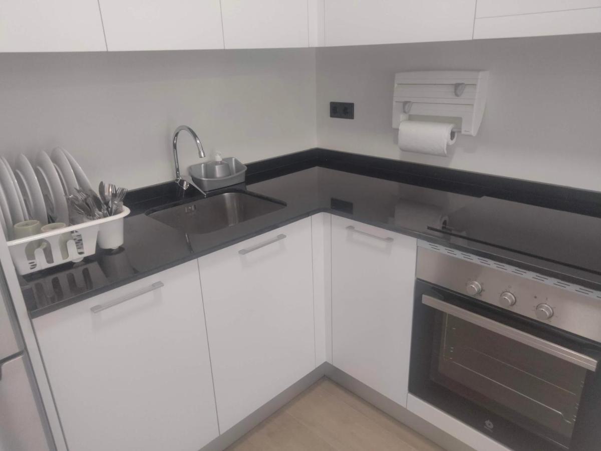 Anam Cara House Hostel Serantes  Bagian luar foto
