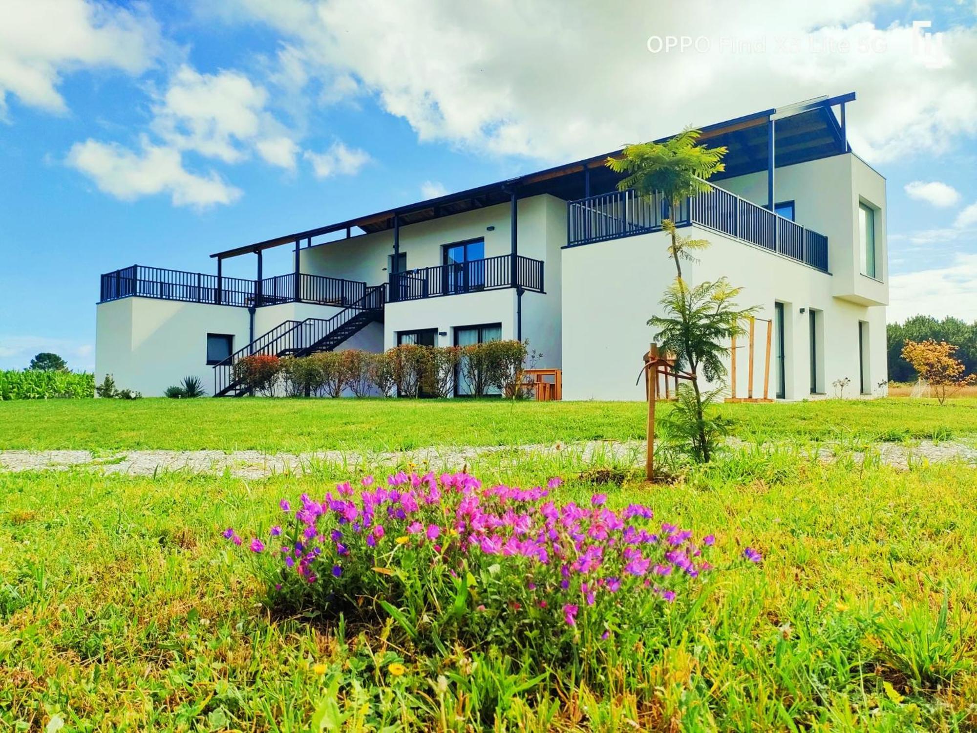 Anam Cara House Hostel Serantes  Bagian luar foto
